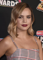 Bailee Madison Sweatshirt #3782110
