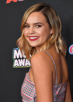 Bailee Madison Longsleeve T-shirt #3782112