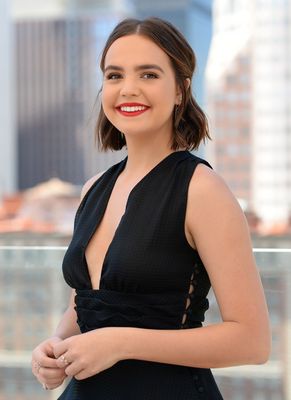 Bailee Madison stickers 3843794