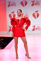 Bailee Madison magic mug #G2560411