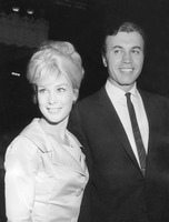Barbara Eden magic mug #G838194