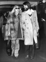 Barbra Streisand longsleeve t-shirt #2604721