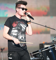 Bastille longsleeve t-shirt #2644699