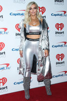 Bebe Rexha longsleeve t-shirt #2810406