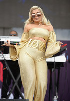 Bebe Rexha Longsleeve T-shirt #2810552