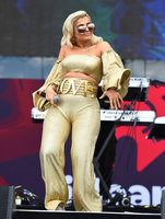 Bebe Rexha mug #G1052810