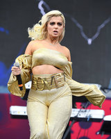 Bebe Rexha mug #G1052855