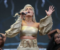 Bebe Rexha mug #G1052992