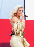 Bebe Rexha mug #G1053122