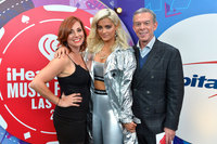 Bebe Rexha Longsleeve T-shirt #2811026