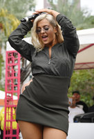 Bebe Rexha Longsleeve T-shirt #2874873