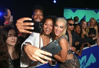 Bebe Rexha longsleeve t-shirt #3025589