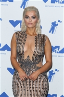 Bebe Rexha Longsleeve T-shirt #3025637