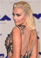 Bebe Rexha Sweatshirt #3025652
