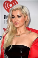 Bebe Rexha Longsleeve T-shirt #3025694