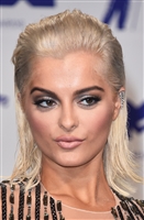 Bebe Rexha Longsleeve T-shirt #3025876