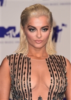 Bebe Rexha Longsleeve T-shirt #3026014