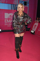 Bebe Rexha Longsleeve T-shirt #3722332