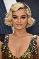 Bebe Rexha Longsleeve T-shirt #3722366