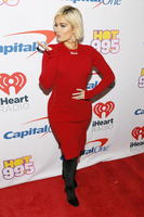 Bebe Rexha Longsleeve T-shirt #3722594
