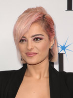 Bebe Rexha Longsleeve T-shirt #3844242