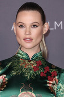 Behati Prinsloo tote bag #G1119101