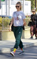 Behati Prinsloo tote bag #G1348436