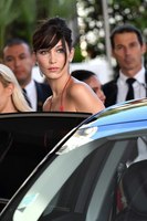 Bella Hadid Sweatshirt #2628122