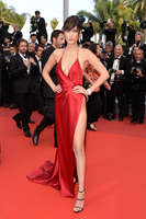 Bella Hadid mug #G870353