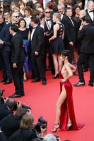 Bella Hadid Sweatshirt #2628348