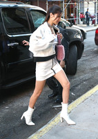 Bella Hadid t-shirt #2699876