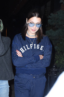 Bella Hadid t-shirt #2699991