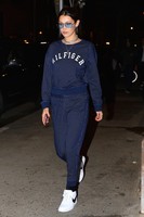 Bella Hadid mug #G942108