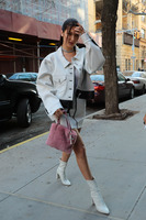 Bella Hadid longsleeve t-shirt #2700052