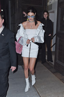 Bella Hadid hoodie #2700091