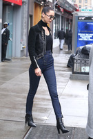 Bella Hadid mug #G944997