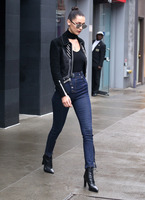 Bella Hadid t-shirt #2702955