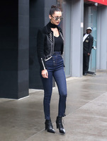 Bella Hadid t-shirt #2702965