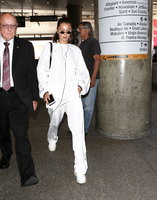 Bella Hadid hoodie #2725161