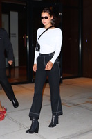 Bella Hadid t-shirt #2725229