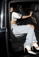 Bella Hadid Sweatshirt #2725320