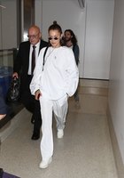 Bella Hadid Sweatshirt #2725339