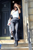 Bella Hadid t-shirt #2725536