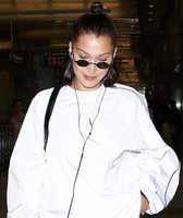 Bella Hadid t-shirt #2725656