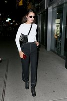 Bella Hadid t-shirt #2725904