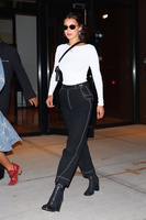 Bella Hadid mug #G968018