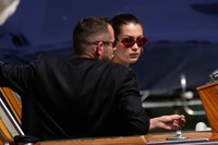 Bella Hadid mug #G968142