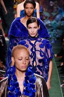 Bella Hadid longsleeve t-shirt #2726238