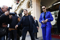 Bella Hadid longsleeve t-shirt #2808156