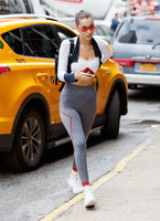 Bella Hadid mug #G1050257